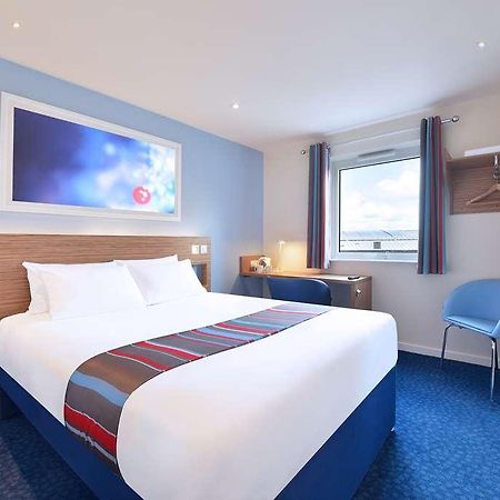 Travelodge Глоссоп Номер фото