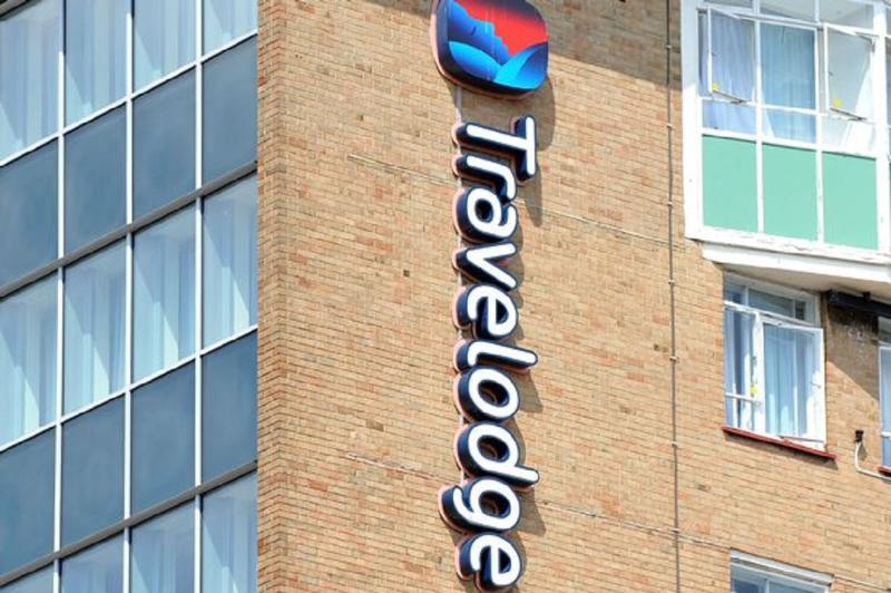 Travelodge Глоссоп Экстерьер фото